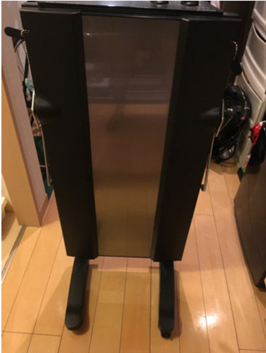 Toshiba 東芝 ズボンプレッサー  HIP-T100
