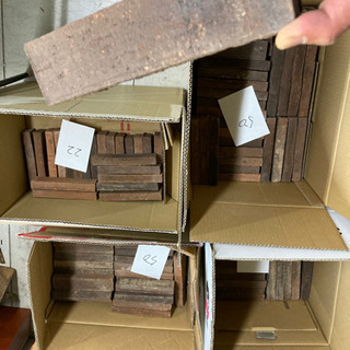 【お引き取りご相談中】激安　DIY 海外輸入品　レンガ&タイル　まとめて出品　外構工事の素材やガーデニングにいかがですか♪ お引き取りご相談中】激安 DIY 海外輸入品 レンガ&タイル まとめて出品