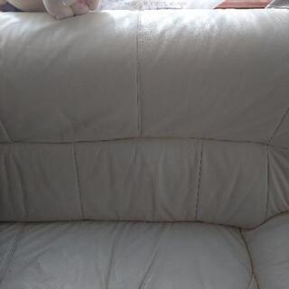 購入者決定】引っ越し4月8日まで！ホワイトベージュ ソファー