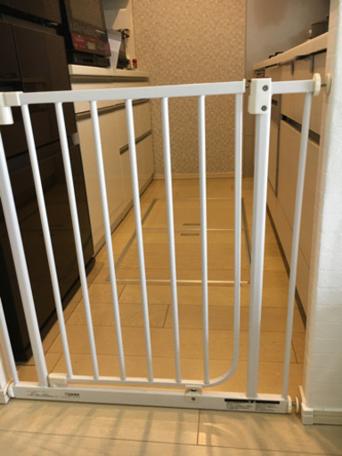 ベビーゲート