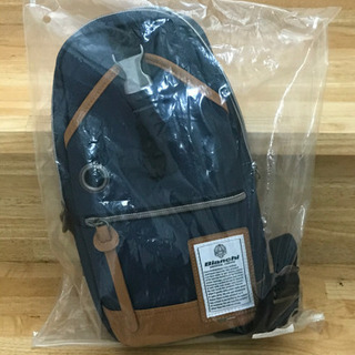 ビアンキ ワンハンド バック ネイビー