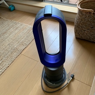 DYSON セラミックファンヒーター AMO5の画像