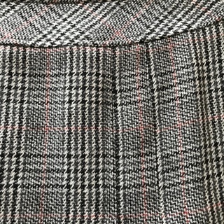 ［値下げしました❗️］9号　スカート　上質新品同様の画像