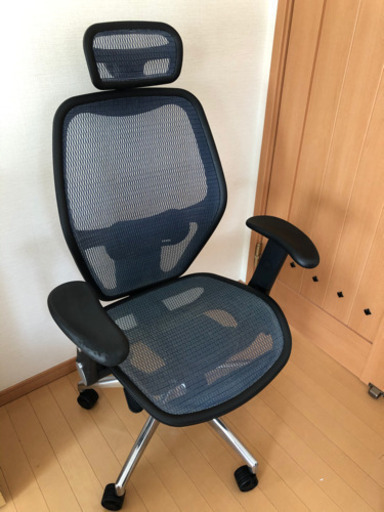 デスクチェア　高機能