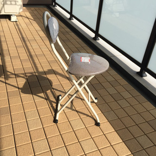 折りたたみ椅子