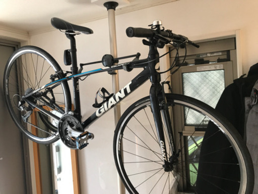 クロスバイク　GIANT ESCAPE R3 美品