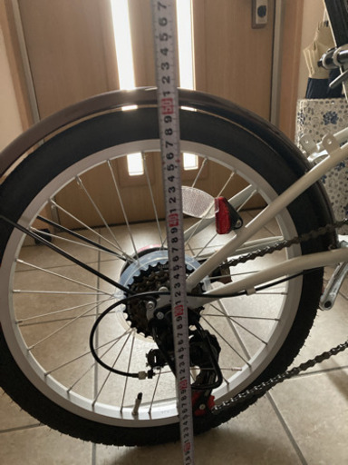 【予約済み】折り畳み自転車20インチ6段ギアつき
