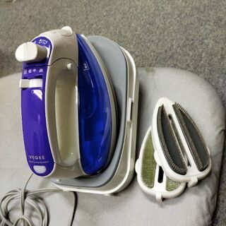 コードレスアイロンとアイロン台