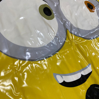 新品　ミニオンズ　フロート　浮き輪　ボートの画像