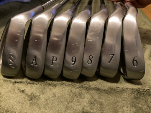 ゼクシオ2代目　レフティ　アイアン　7本セット