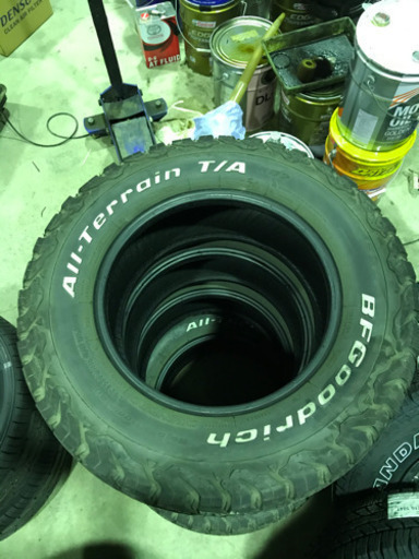 BF Goodrich All-Terrain T/A KO2  235/70R16 引き取り限定