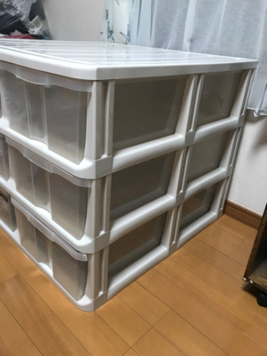 衣装ケース