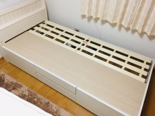 ニトリ　収納付きベッド　美品