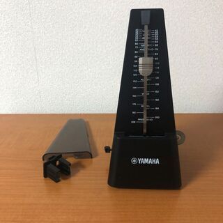 ヤマハメトロノームMP-90BK　ヘラクレス譜面台の画像