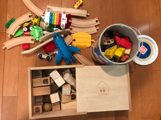 BRIO、ブロック　木のおもちゃ色々