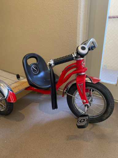 シュウィン三輪車