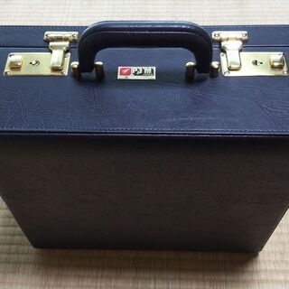 アンティーク　トランク　鍵付き　未使用の画像