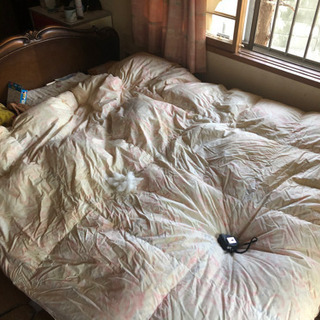 取りに来てくれる方は500円！早い者勝ち！ダブルベッド　マットレ...