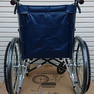 【未使用】マキテック 車いす EW-20 紺 ビニールレザータイプの画像