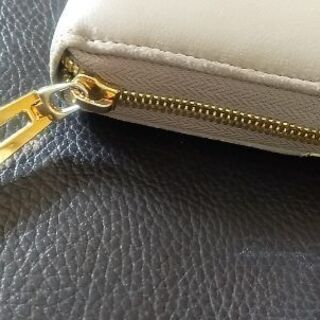 受渡完了【無料】COCOCELUX GOLDココセリュクス　長財布の画像