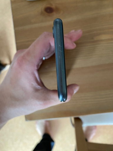 iPhone 8 Space Gray 64 GB  SIMロック解除済