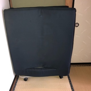 折り畳みベッド如何ですか？の画像