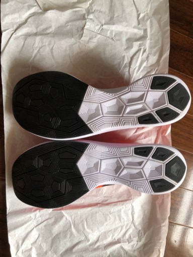 【未使用】ナイキ　ズーム ヴェイパーフライ 4％（26.5cm)