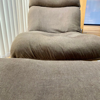 無印良品 ハイバックリクライニングチェアとオットマン