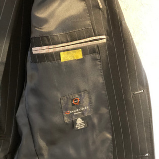 スーツ　数回着用　美品ですの画像