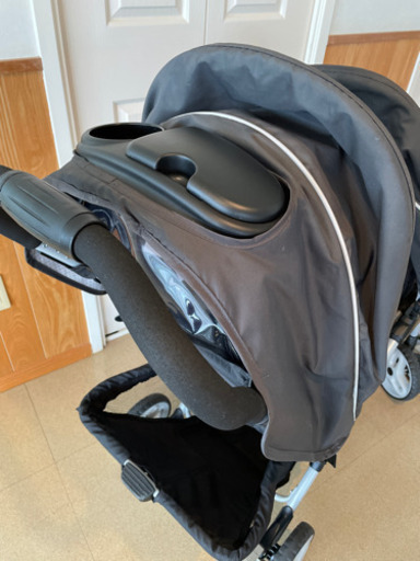 GRACO 綺麗です。2人乗り縦型ベビーカー