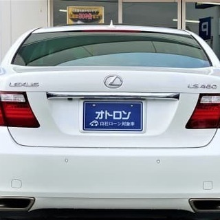 セルシオの血を継ぐ車の画像