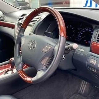 セルシオの血を継ぐ車の画像
