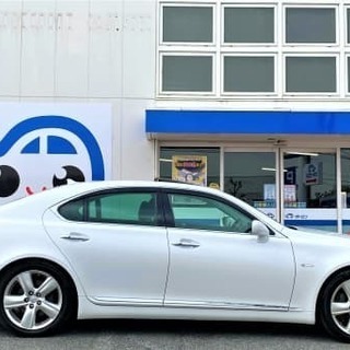 セルシオの血を継ぐ車の画像