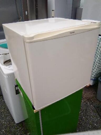 TOSHIBA　冷蔵庫 46リッター