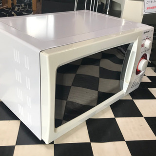 【リサイクルショップ八光　田上店　安心の3か月保証　配達・設置OK】シャープ 電子レンジ 60Hz RE-T3-W6の画像