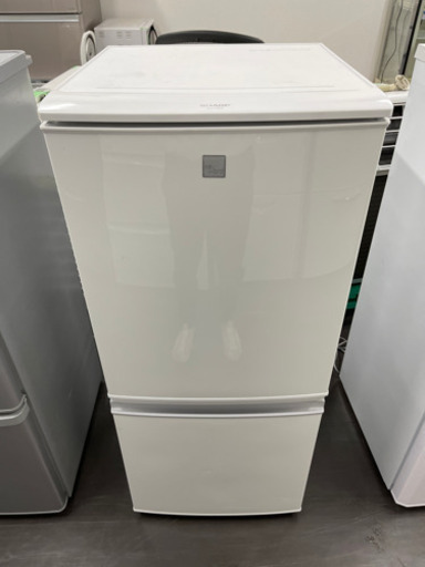 洗浄済み。SHARP 冷凍冷蔵庫 SJ-14E3-KW 2016年製
