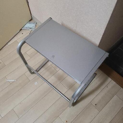 ベットのラック