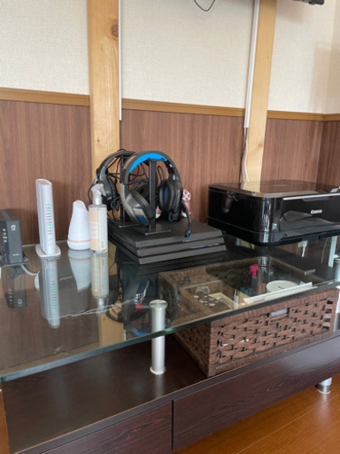 ガラステーブル　ローテーブル