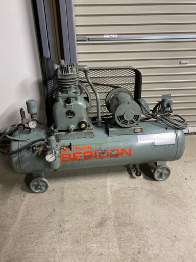 エアーコンプレッサー  2馬力　圧9.5キロ　ベビコン