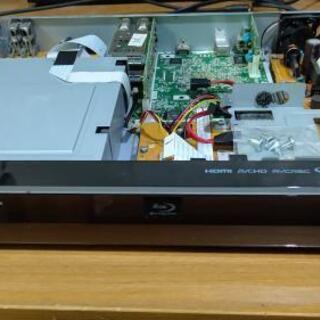 ジャンク　TOSHIBA VARDIA DVD-HDDレコーダー(ブルーレイ)の画像
