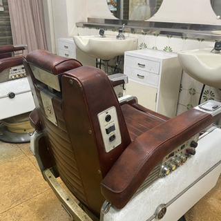 理容椅子　ベルモンド  859 3台セットの画像