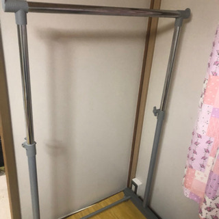 引取決定【中古】キャスター付 ハンガーラック 4月中旬まで受付