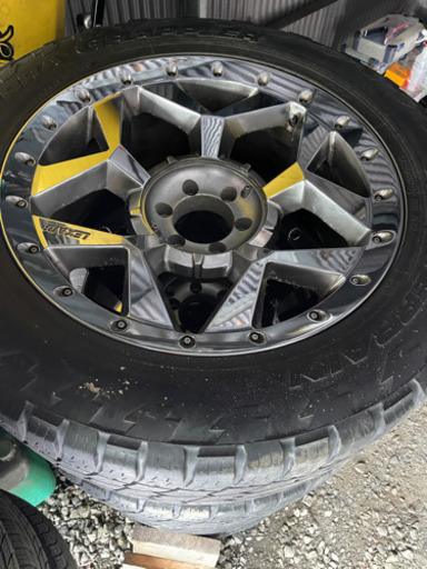 22インチタイヤホイールpcd139.7   6穴