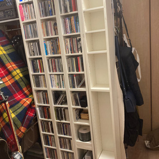 【4つあります】IKEA イケア  グネドビー CD DVD 単行本 本棚 の画像
