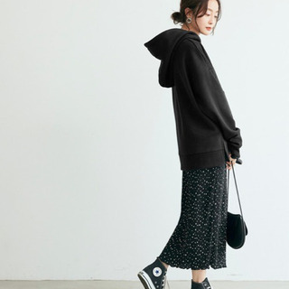 coca（coca） 裏起毛ラフシルエットフーディースウェットの画像