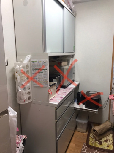 急募！食器棚お譲りします。