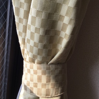 カーテン4枚の画像