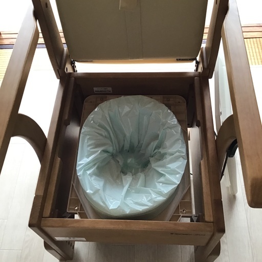 介護用自動ラップ式トイレ【中古】