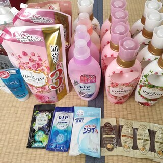 洗濯洗剤　柔軟剤　ひげそりジェル　入浴剤等まとめて20点以上+お...