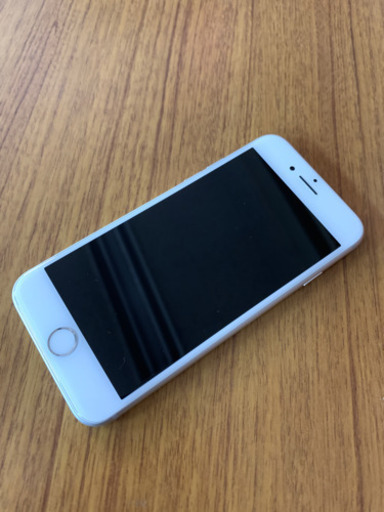 iPhone 8 64GB 美品